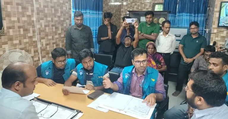 উপজেলা স্বাস্থ্য কমপ্লেক্সে দুদকের অভিযান